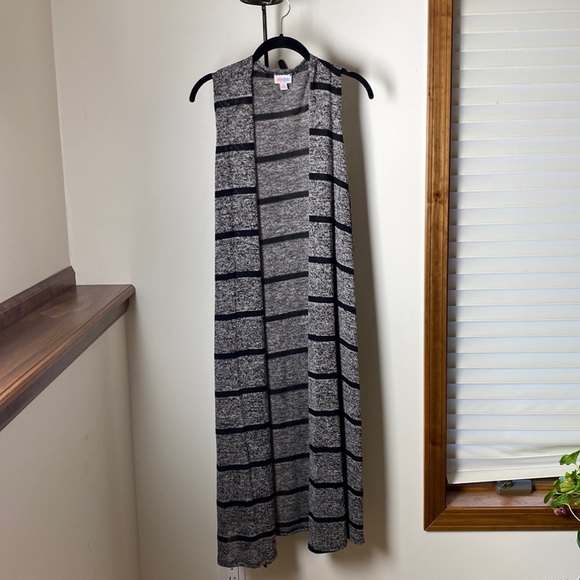 LuLaRoe Joy, Size M. Knit long duster vest. NWOT. Flawless. - Picture 1 of 7